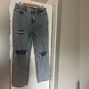 Pretty Little Thing Distressed Jeans